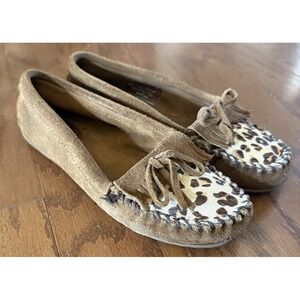 Minnetonka Brown Moccasins Slip Ons Leopard Leather Dyed Calf Hair Women's 7.5